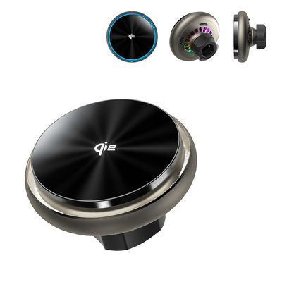 Ventilador de enfriamiento silencioso incorporado, disipación rápida del calor, efecto de iluminación del cielo estrellado, múltiples ajustes de iluminación, soporte de carga inalámbrica de automóvil magnético QI2 de carga rápida
